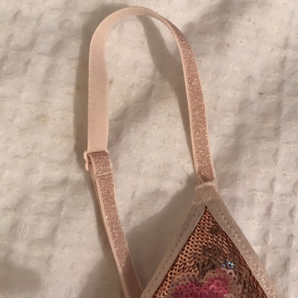 New! Victoria Secret Sequence Bra - Picture 5 of 10